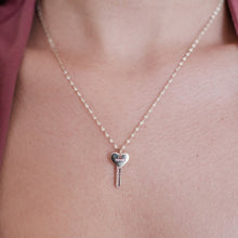  Amour Key to My Heart Necklace