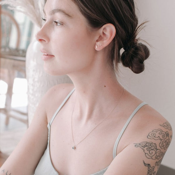 Ode to Rose Blue Crystal Necklace