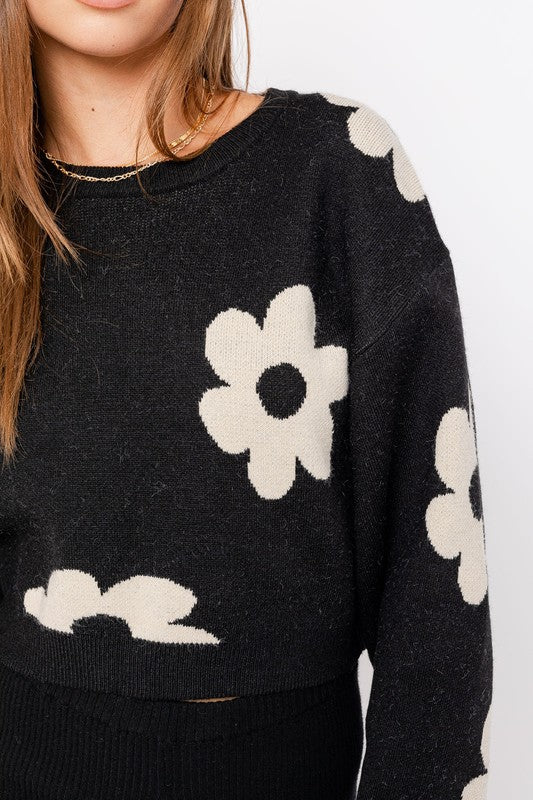 Big Daisy Cropped Sweater