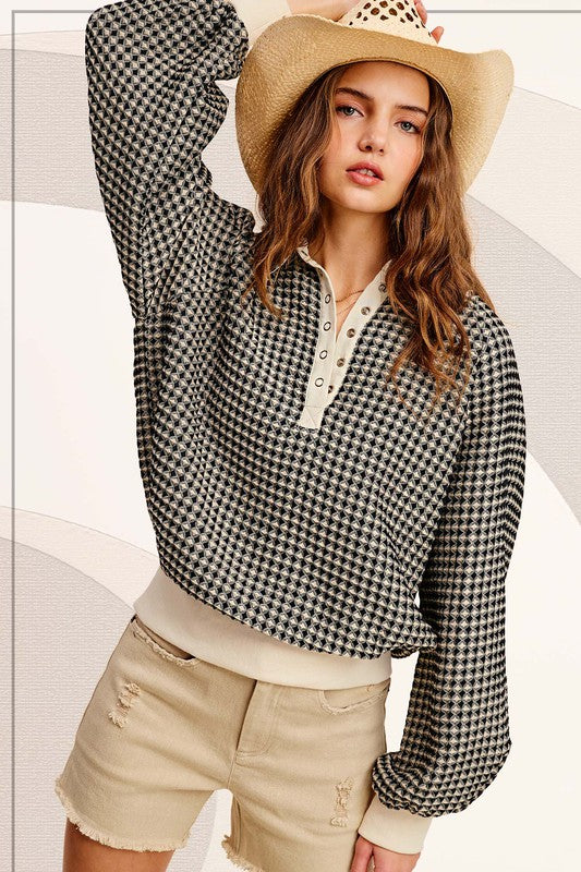 Oversized Two-Tone Textured L/S Top