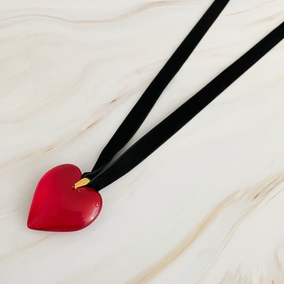 Bold Heart Sash Necklace