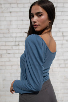  Flowy Tee