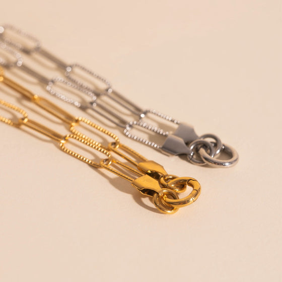 Textured Paperclip Necklace