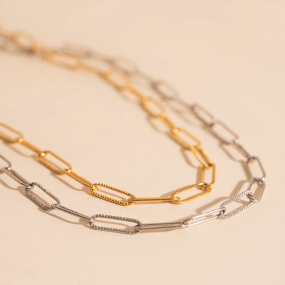 Textured Paperclip Necklace