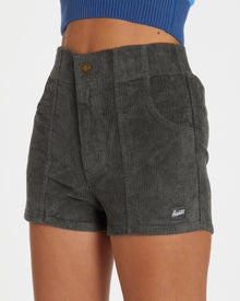  Women's Short (Gray)