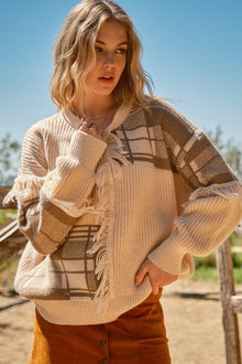  Sandy Plaid Fringe Sweater
